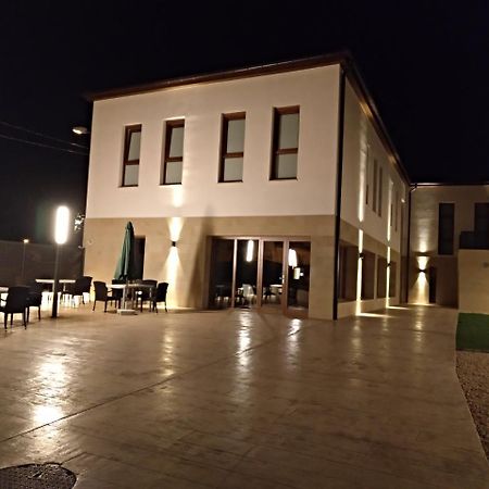 Hotel Entrerailes كاسالاريينا المظهر الخارجي الصورة